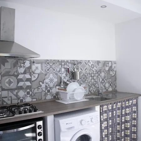Dolce Apartment *